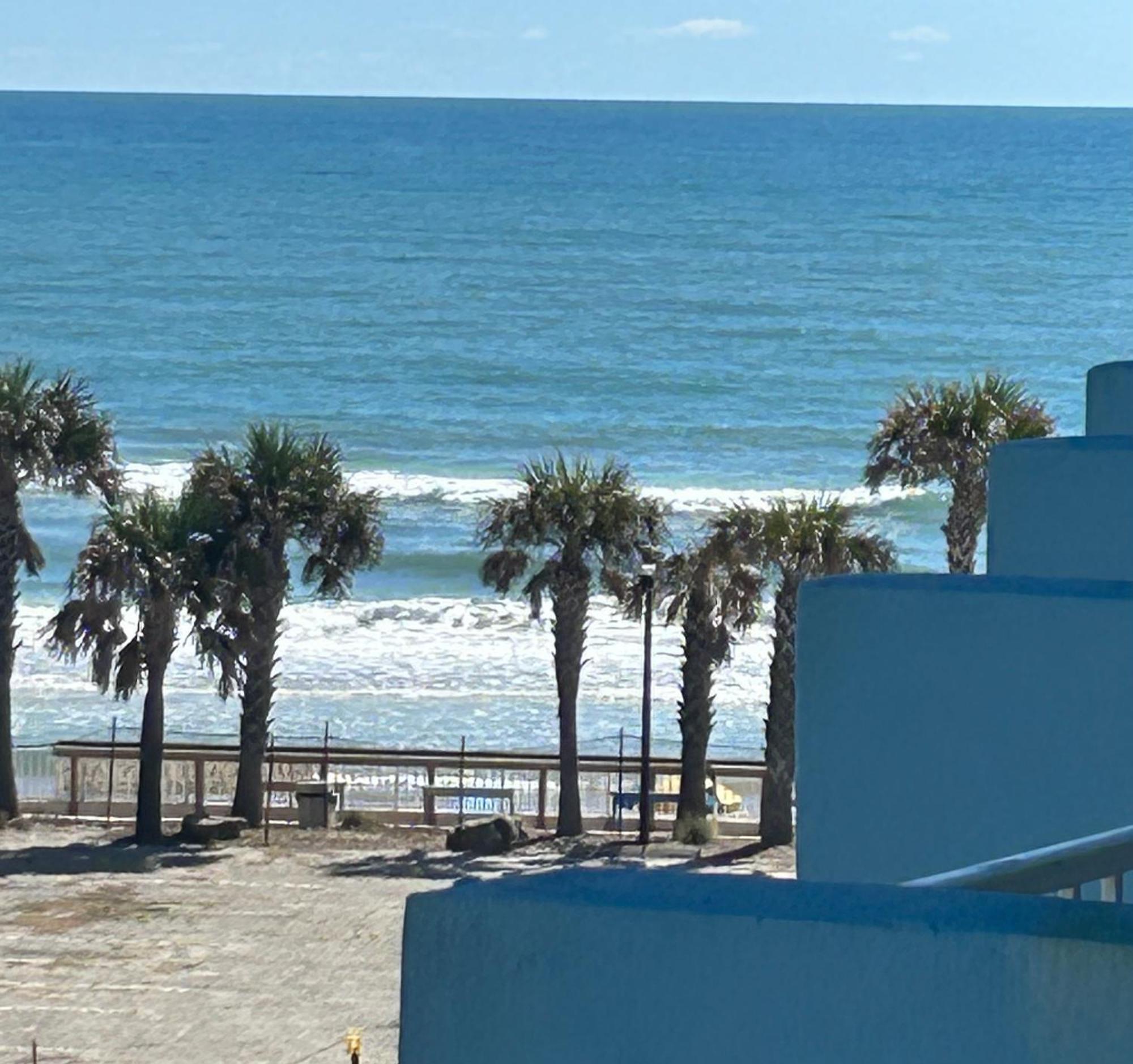 Fountain Beach Resort Daytona Beach Exterior photo